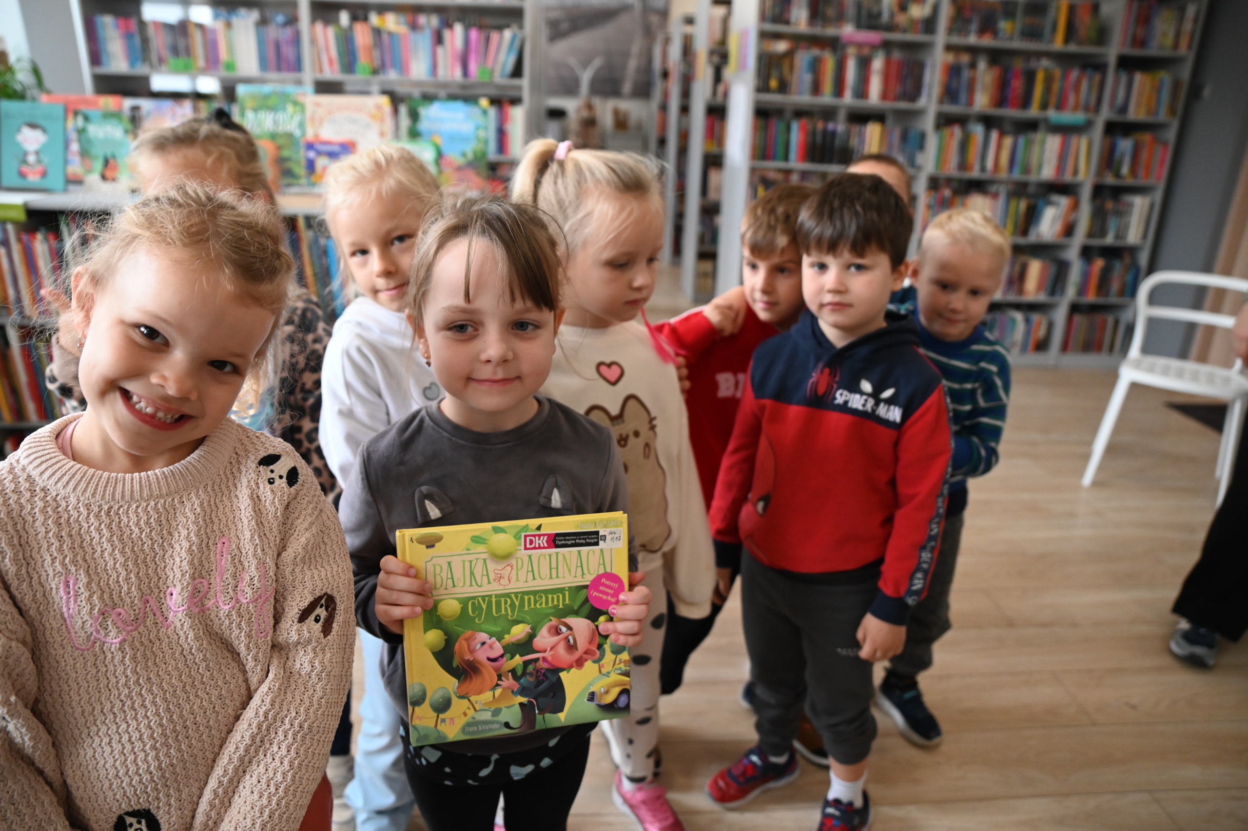Biblioteka pachnąca cytrynami!!!
